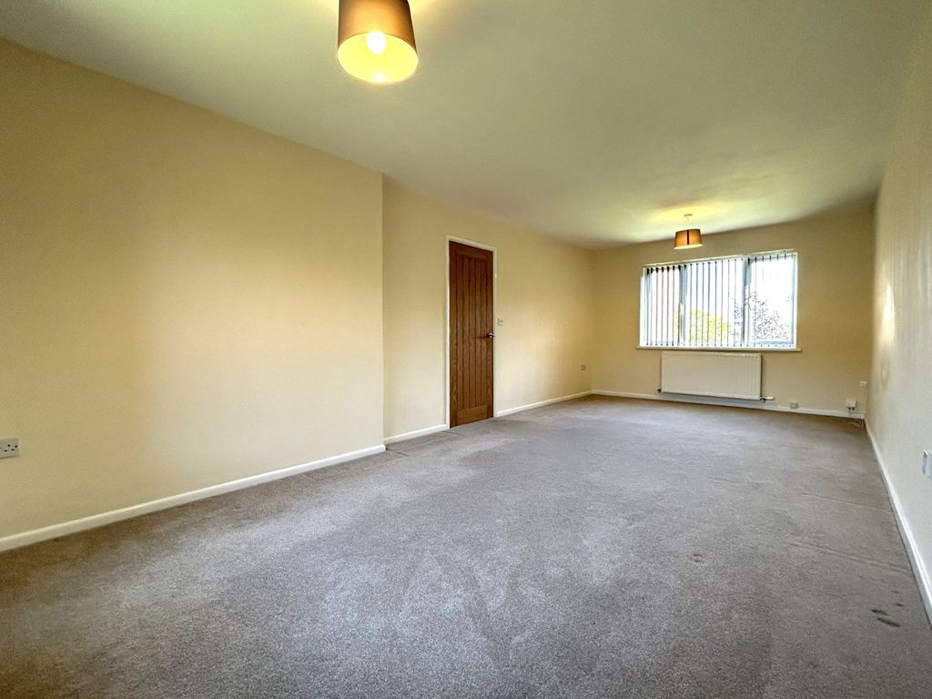 Property photo 3 of 10 Picture No. 15