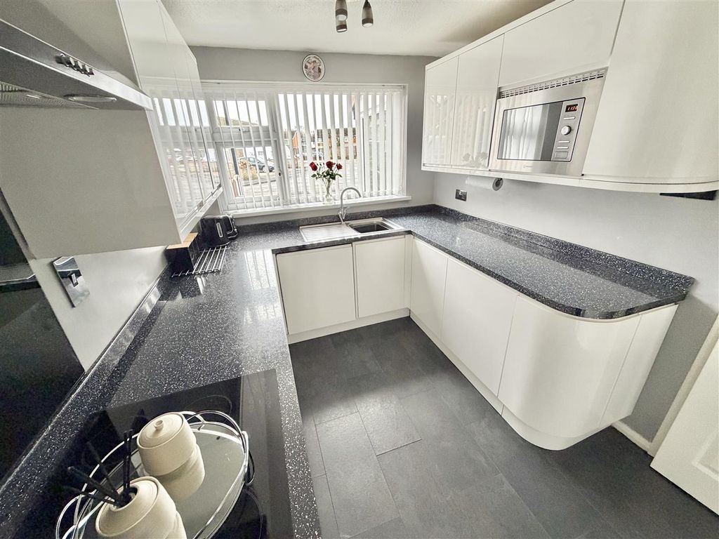 Property photo 3 of 30 Image 3