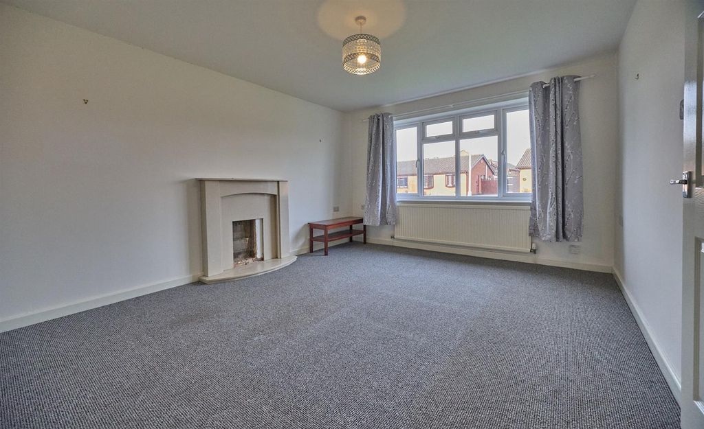 Property photo 3 of 9 9 Trent Road Hk.Jpg