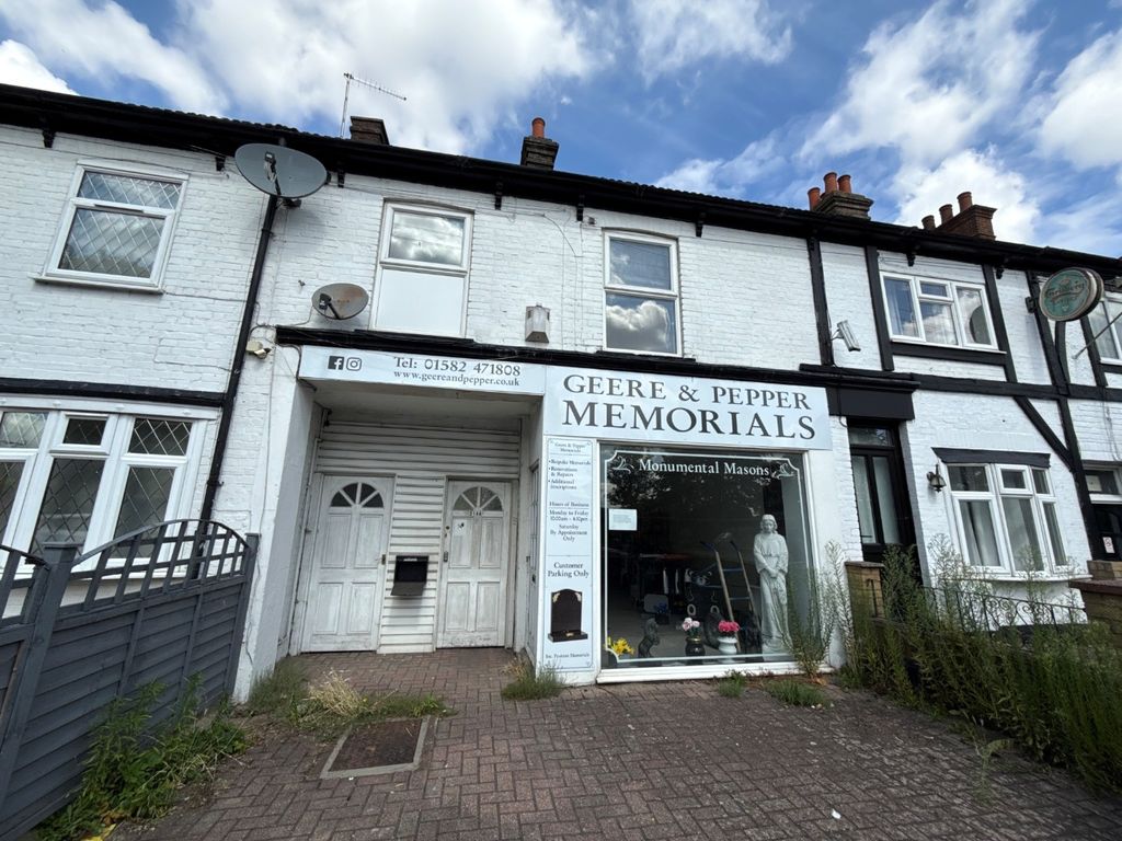 Property photo 1 of 11 4387190