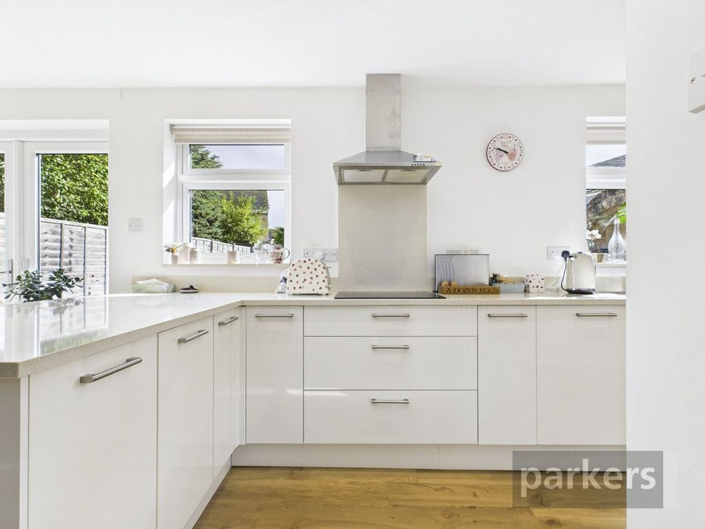 Property photo 2 of 22 Kitchen