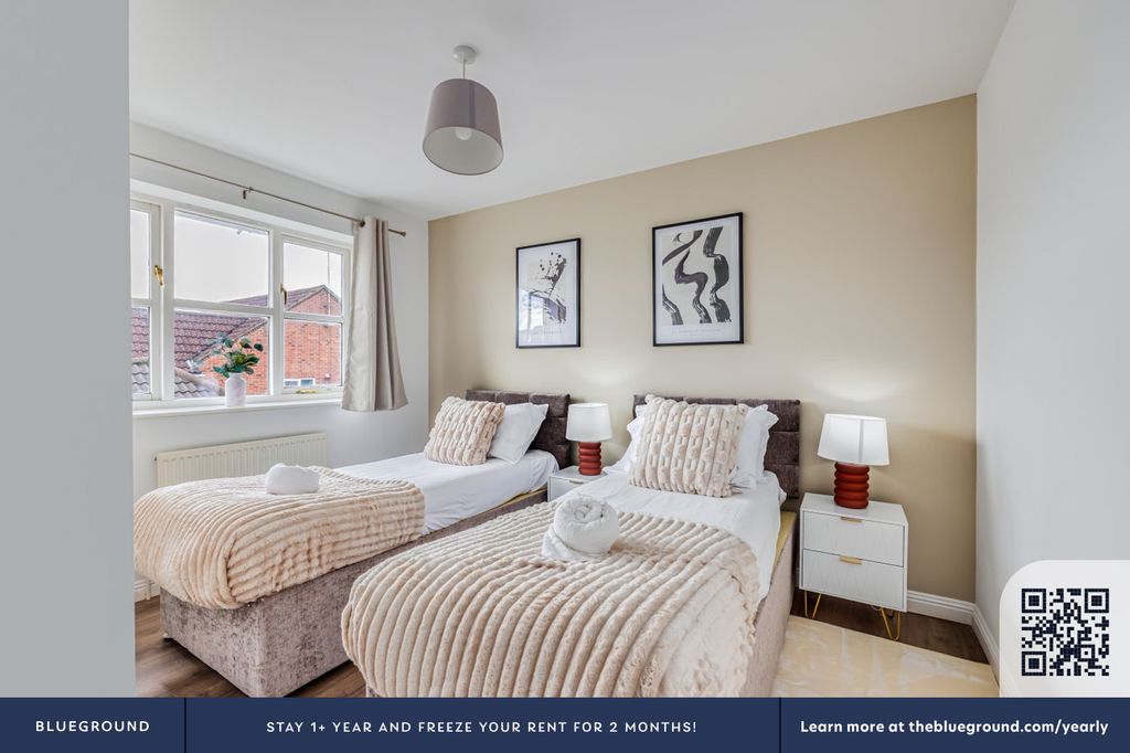 Additional image 7 of 3 bed flat to rentShenley Brook End MK4