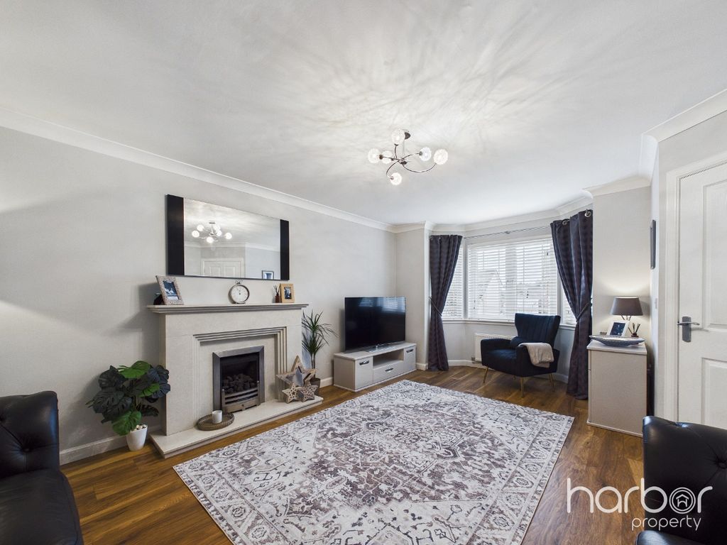 Property photo 2 of 28 5112494