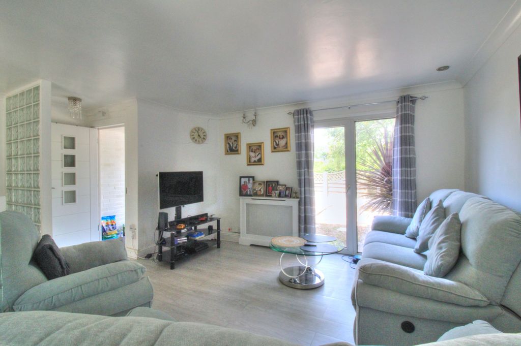 Property photo 1 of 15 Img_3102_3_4