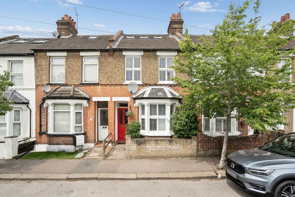 Property photo 1 of 18