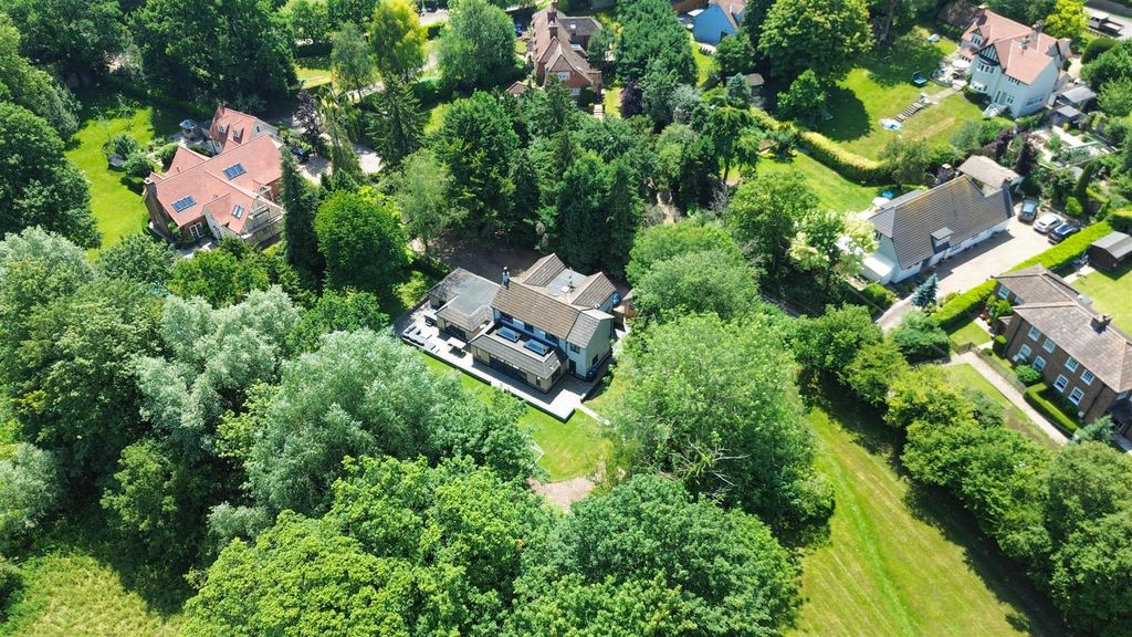 Property photo 2 of 38 Dji_0981.Jpg