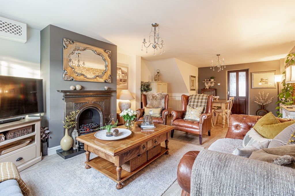 Property photo 3 of 26 Living-Room-3