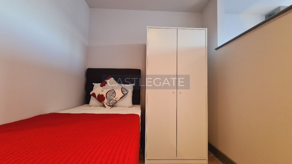 Property photo 2 of 11 Renaissance Works, Room 114, 103 New Street, Huddersfield, West Yorkshire, HD1 2Tw (5)
