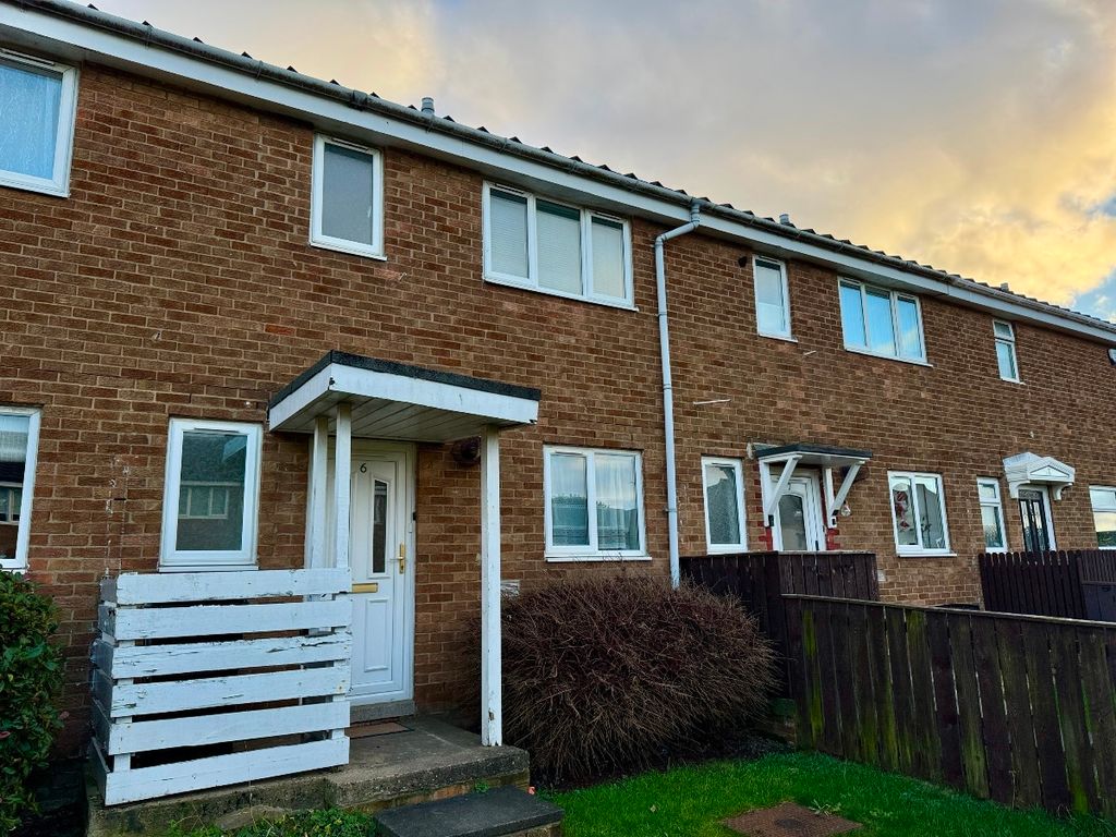 Property photo 1 of 15