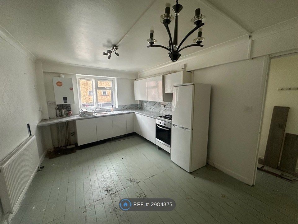 Property photo 1 of 5