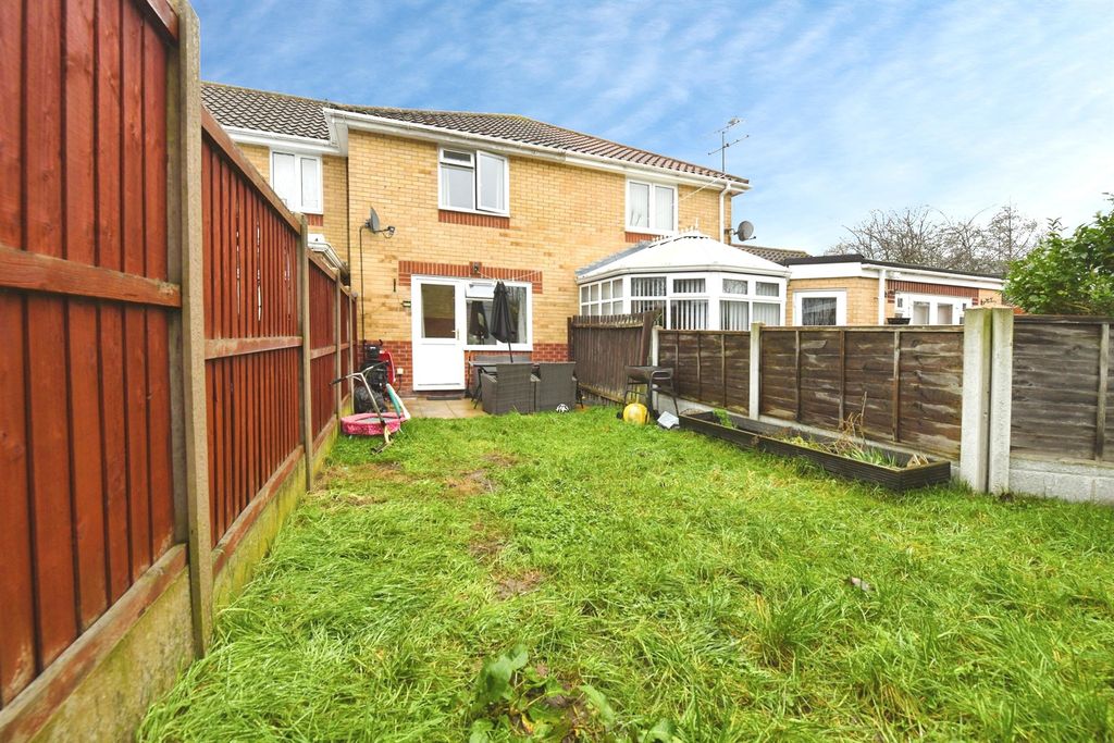 Property photo 2 of 13