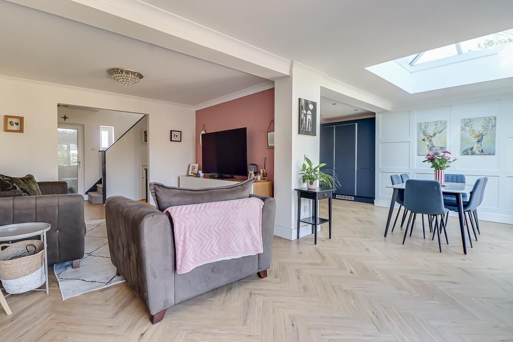 Property photo 2 of 30 Lounge/Dining Room