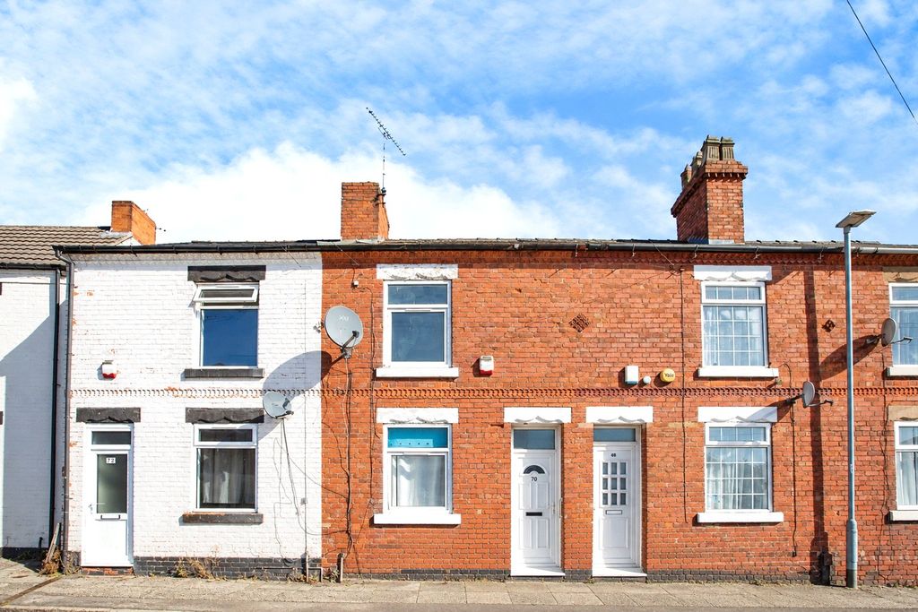 Property photo 1 of 16 Front
