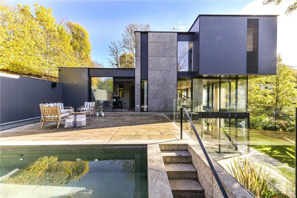 Property photo 1 of 10 Picture No. 28