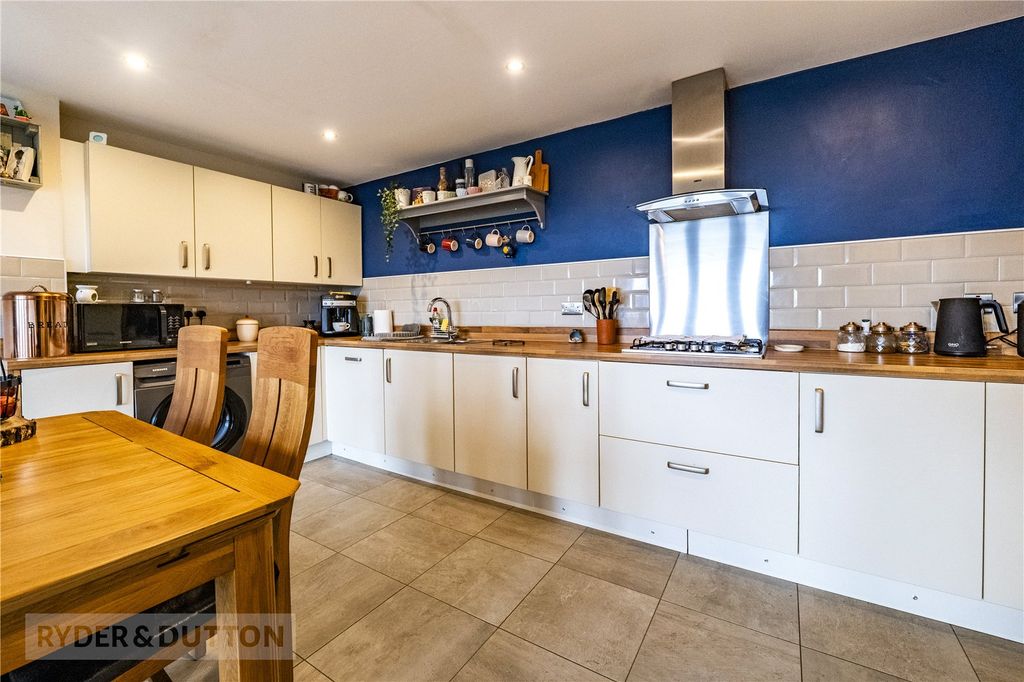 Property photo 3 of 21 Kitchen Diner