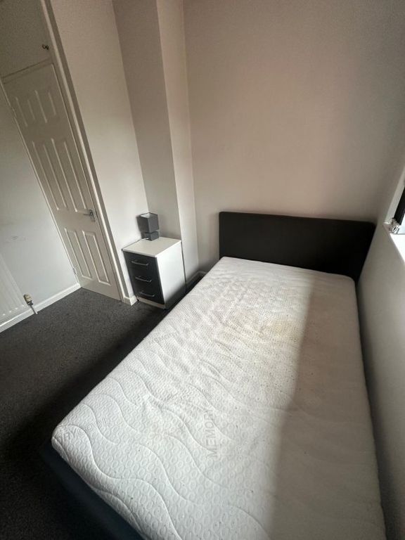 Property photo 3 of 11 9095822.Jpg