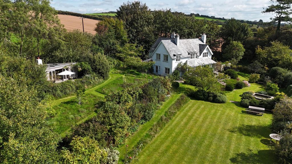 Property photo 1 of 1 Dji_20260924122248_0494_D.Jpg