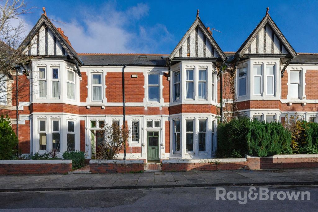 Property photo 1 of 49