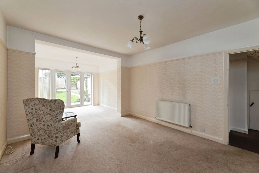 Property photo 3 of 21 Pbox-Img.Jpg