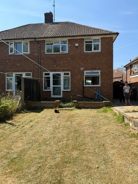 Property photo 1 of 9 65 Fallowfield