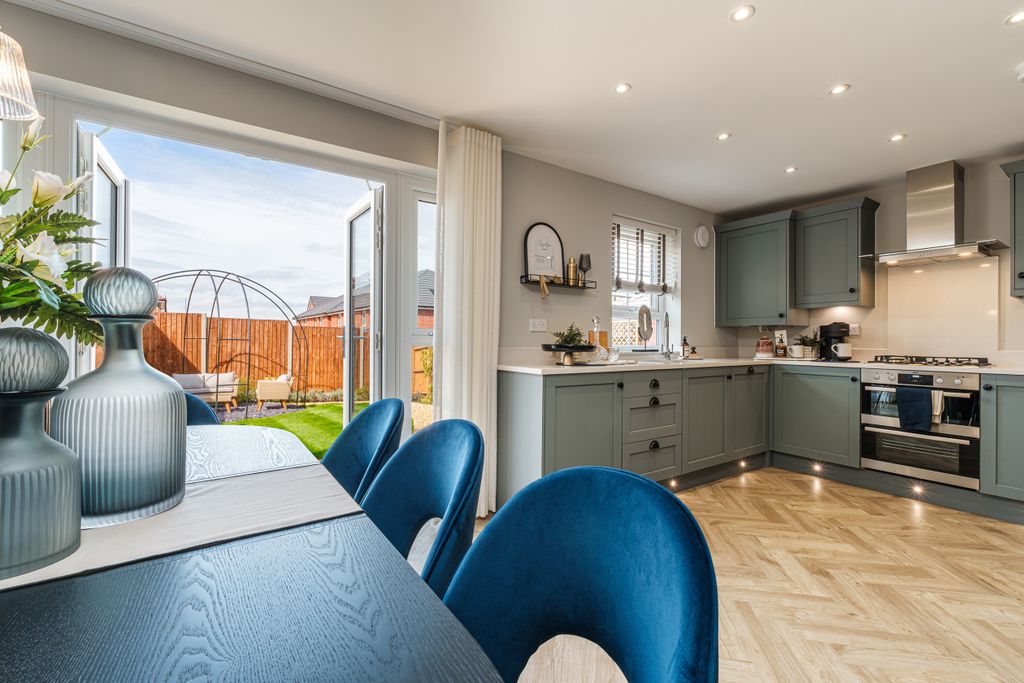 Property photo 1 of 9 Interior View Of The Kitchen &amp; Dining In Our 4 Bed Kingsley Home