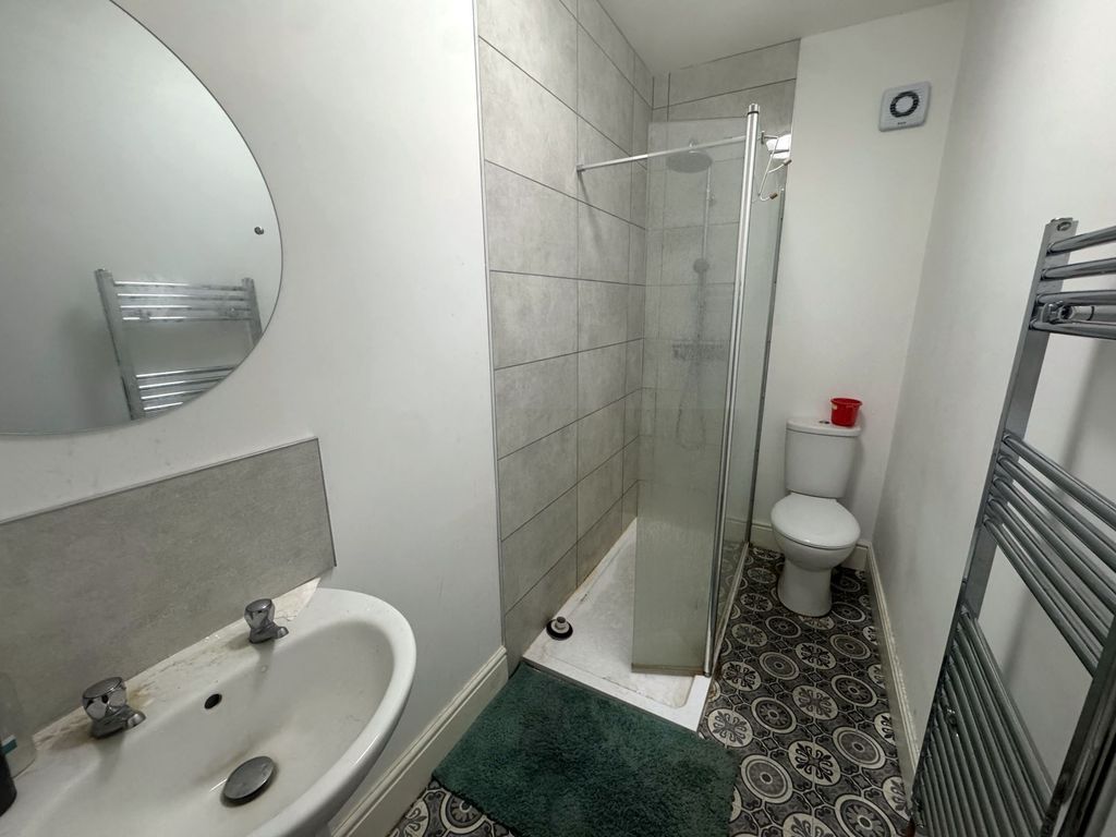 Property photo 2 of 13 Photo 13