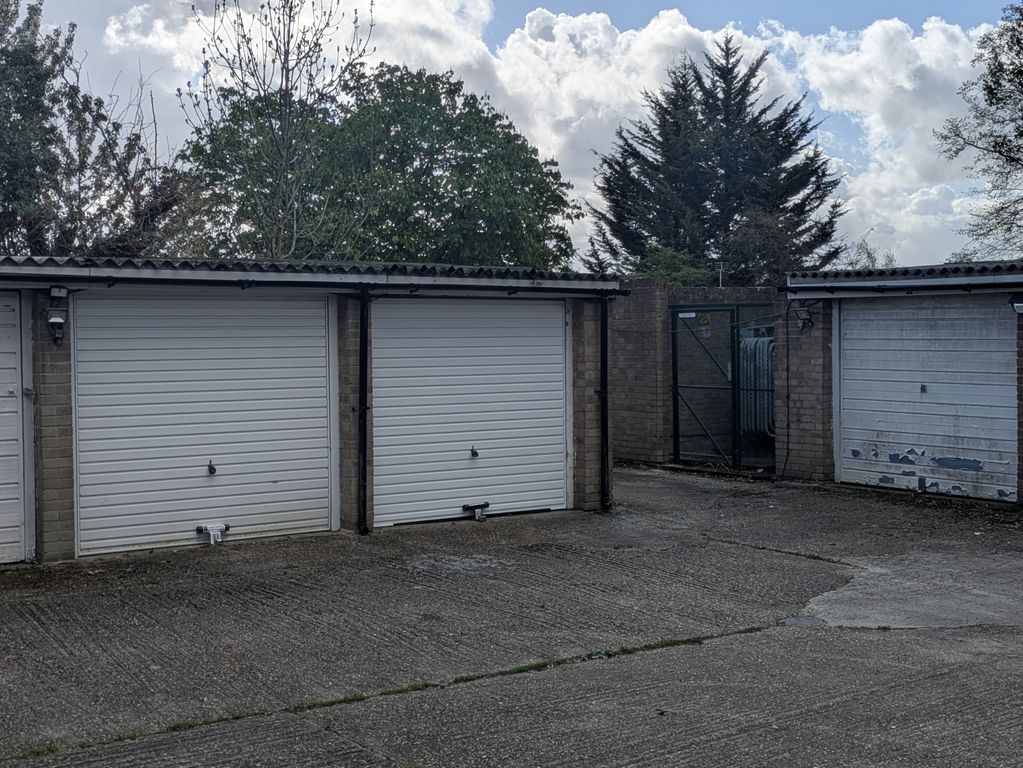 Property photo 2 of 9 Gallery