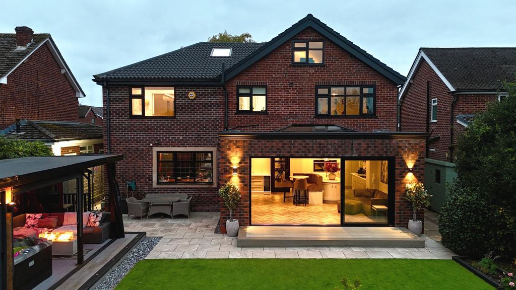 Property photo 1 of 36 An Exceptional Family Home Near Knutsford