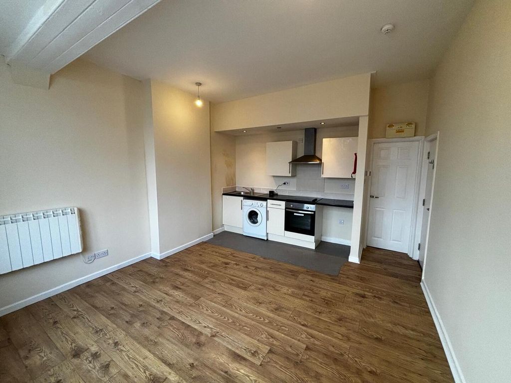 Property photo 1 of 5 Byron Court 2.Jpg