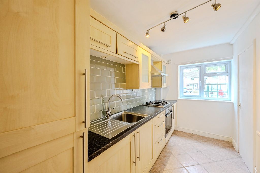Property photo 2 of 15