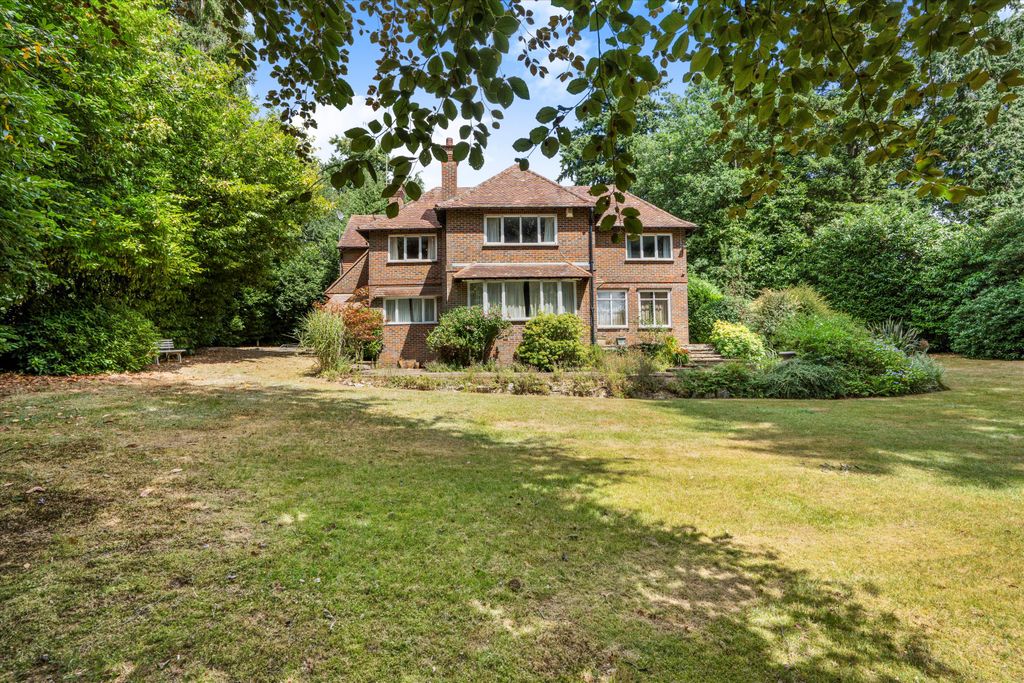 Property photo 2 of 20 Image