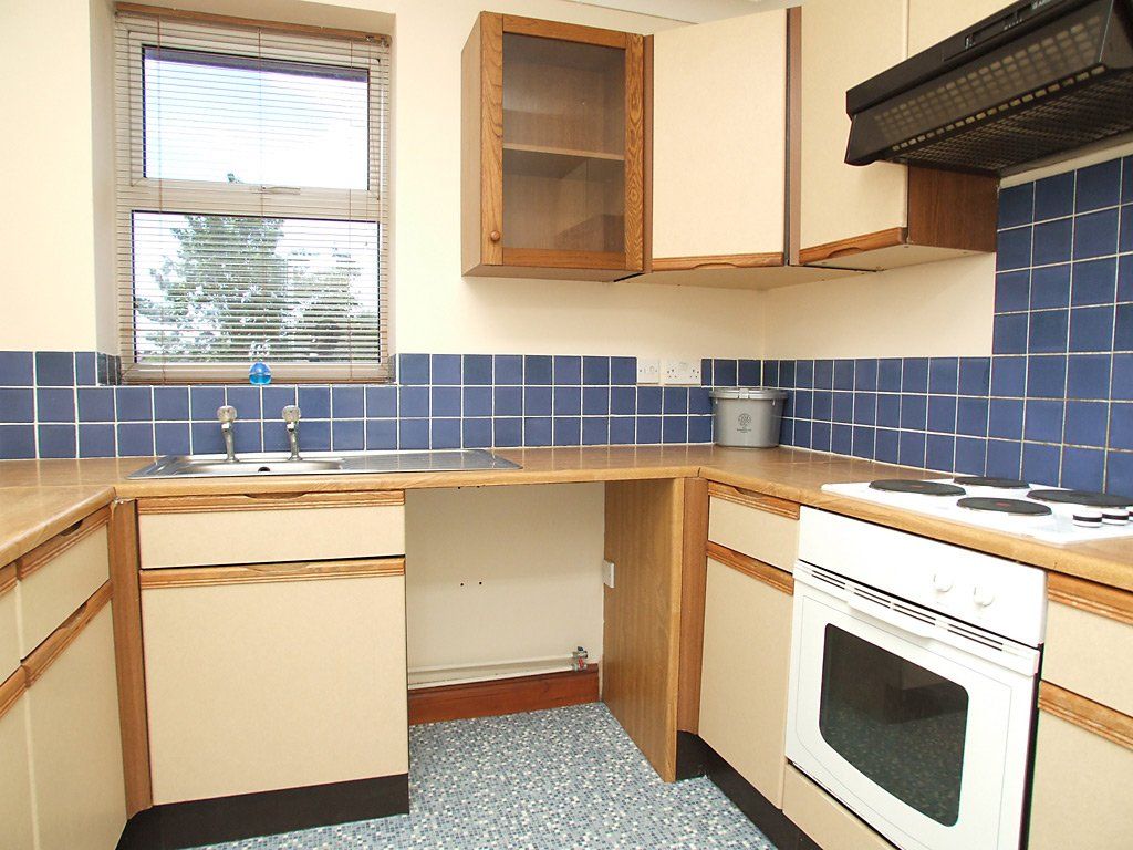 Property photo 2 of 4 Kitchen