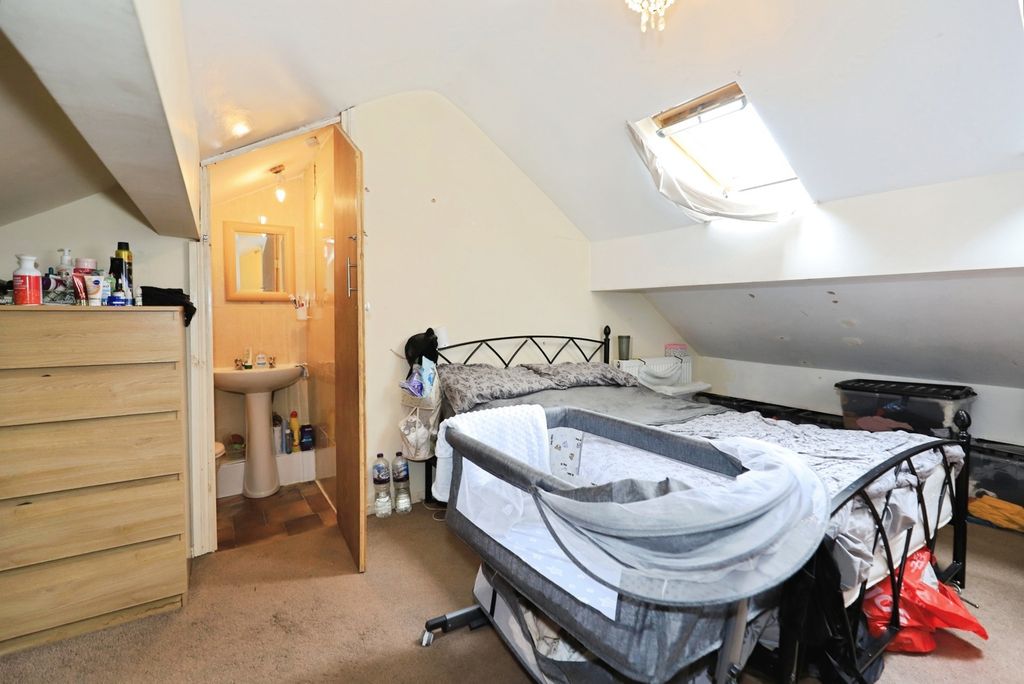 Property photo 2 of 18 Pbox-Img.Jpg