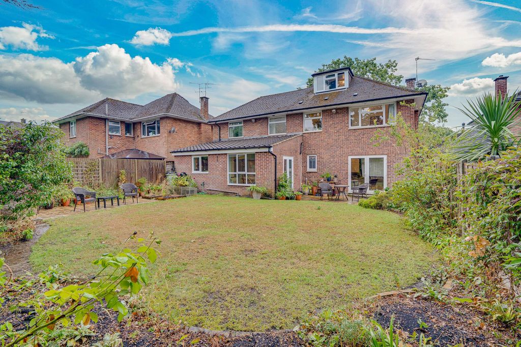 Property photo 3 of 16