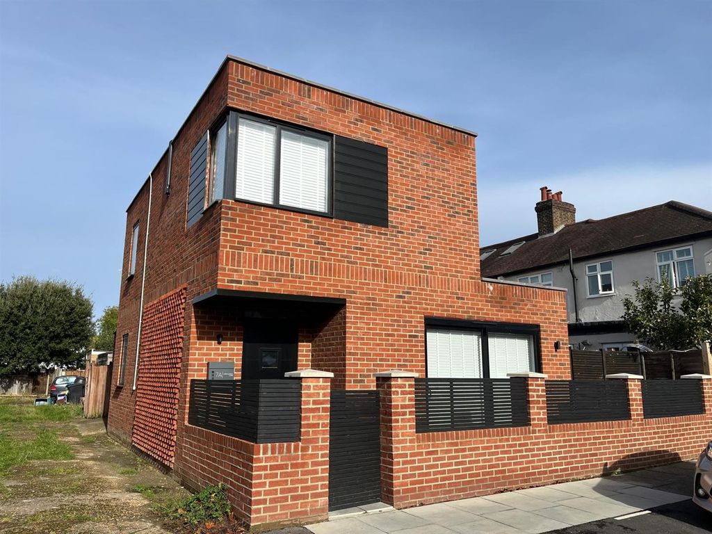 Property photo 1 of 4 Front.Jpg