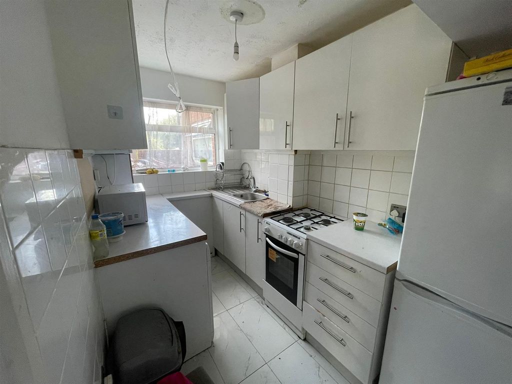 Property photo 2 of 4 B2933B9F-c75F-4Cac-A477-74d39Fb10B31.Jpeg