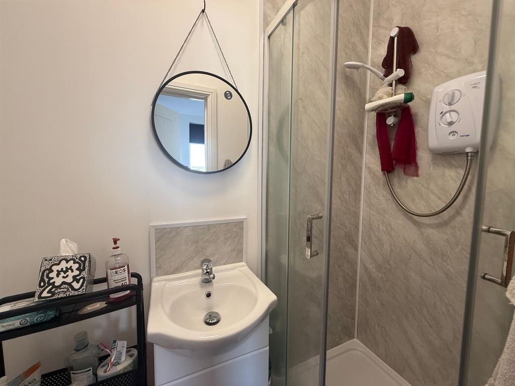 Property photo 1 of 3 Bath Welbeck.Jpeg