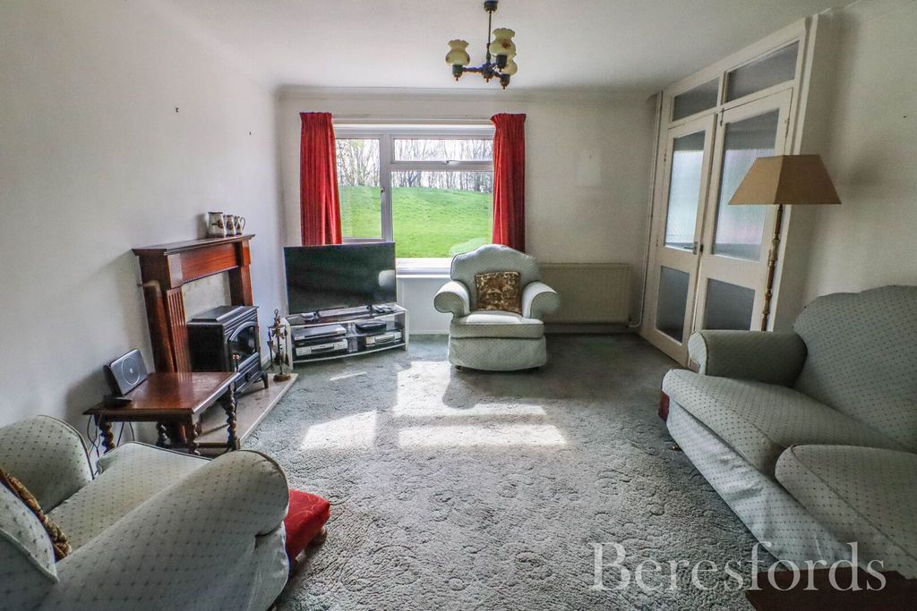 Property photo 2 of 11 Picture No. 66