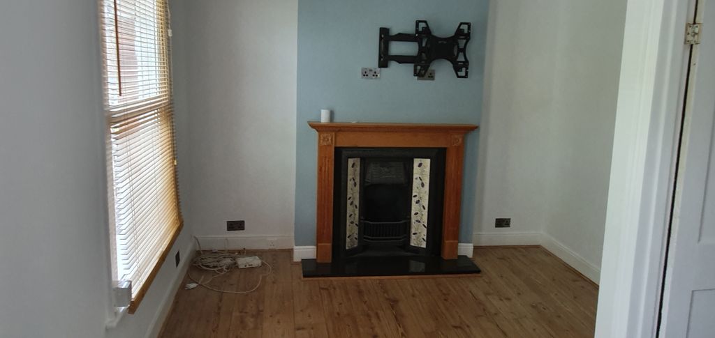 Property photo 3 of 8 Property