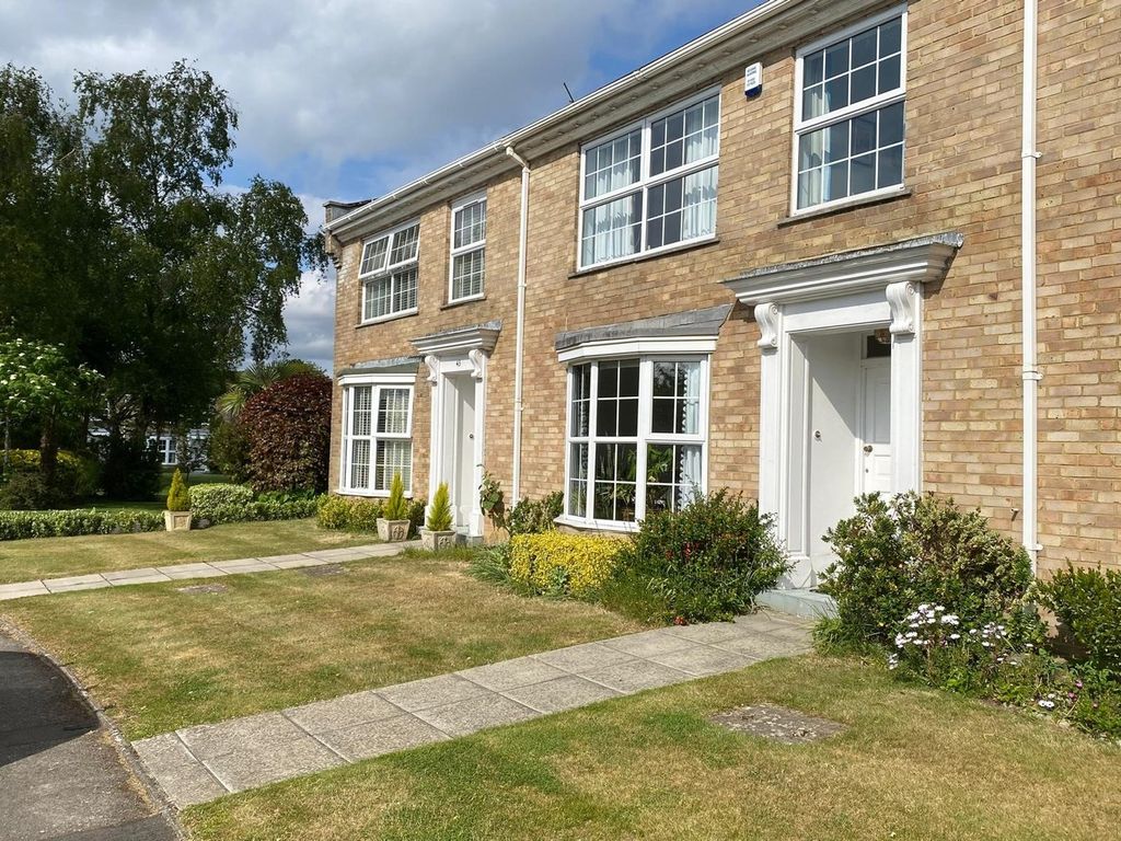 Property photo 3 of 24