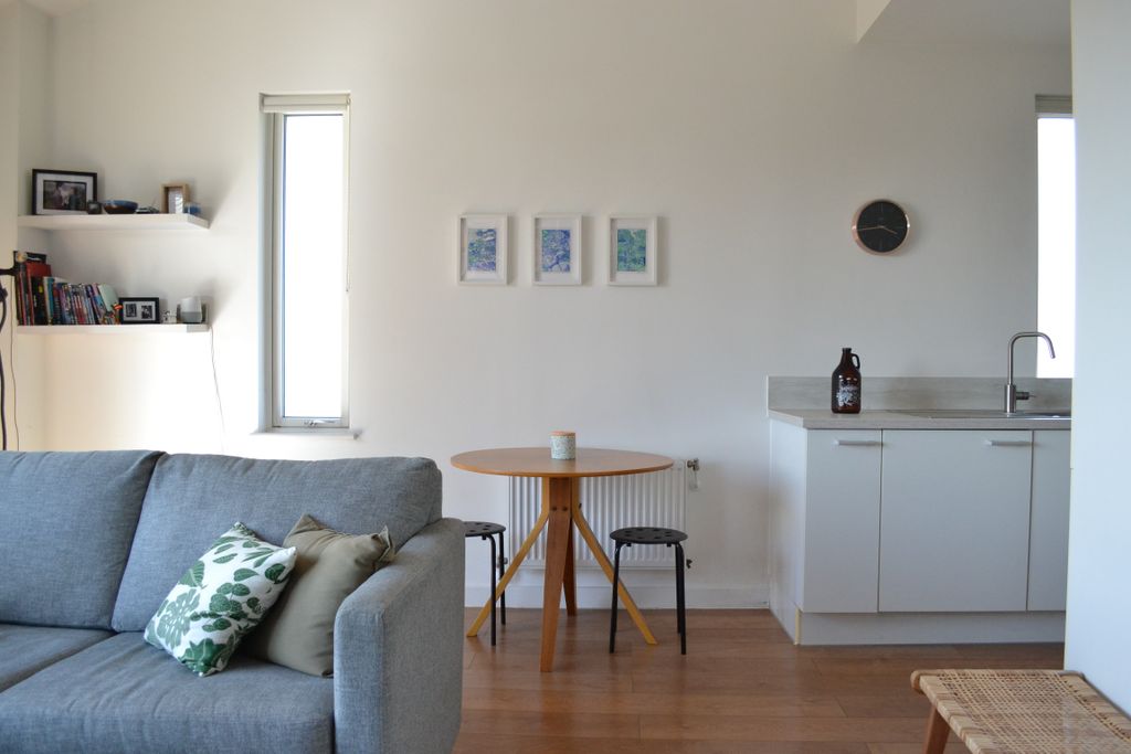 Property photo 2 of 10 Neapcourt_10.Jpg