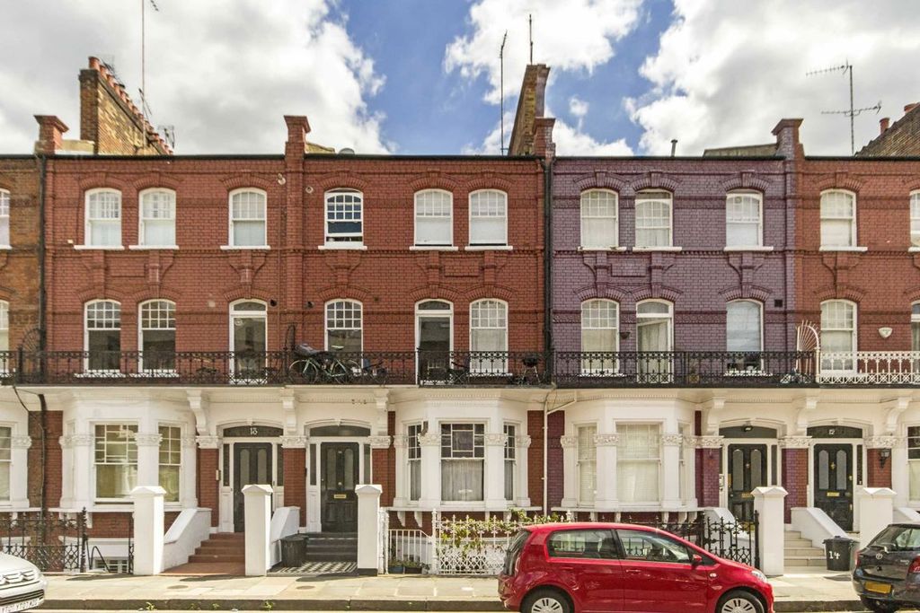 Property photo 1 of 6