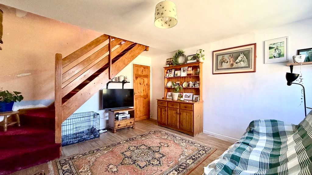 Property photo 3 of 10 Sitting Room