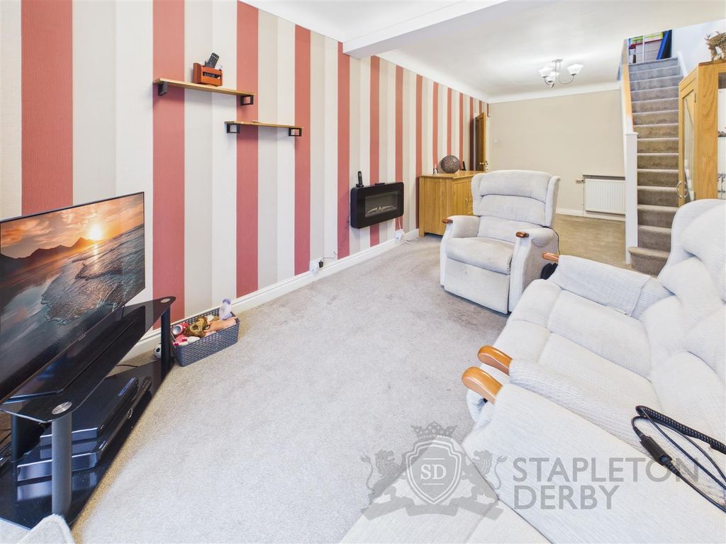 Property photo 2 of 17 Cam04709G0-Pr0321-Still005.Jpg