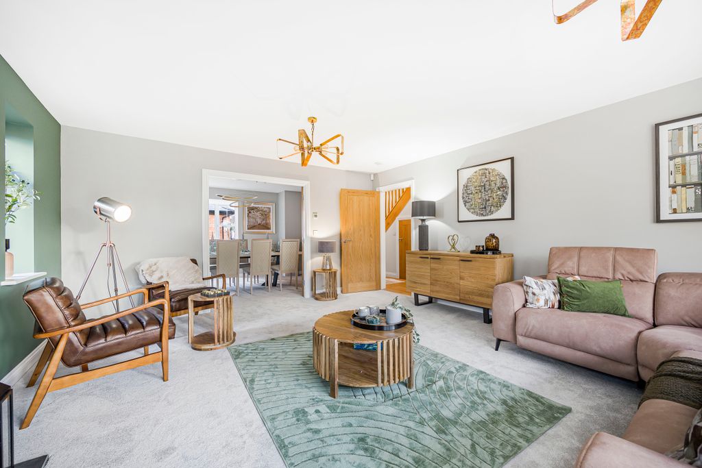Property photo 2 of 11 Show Home 1