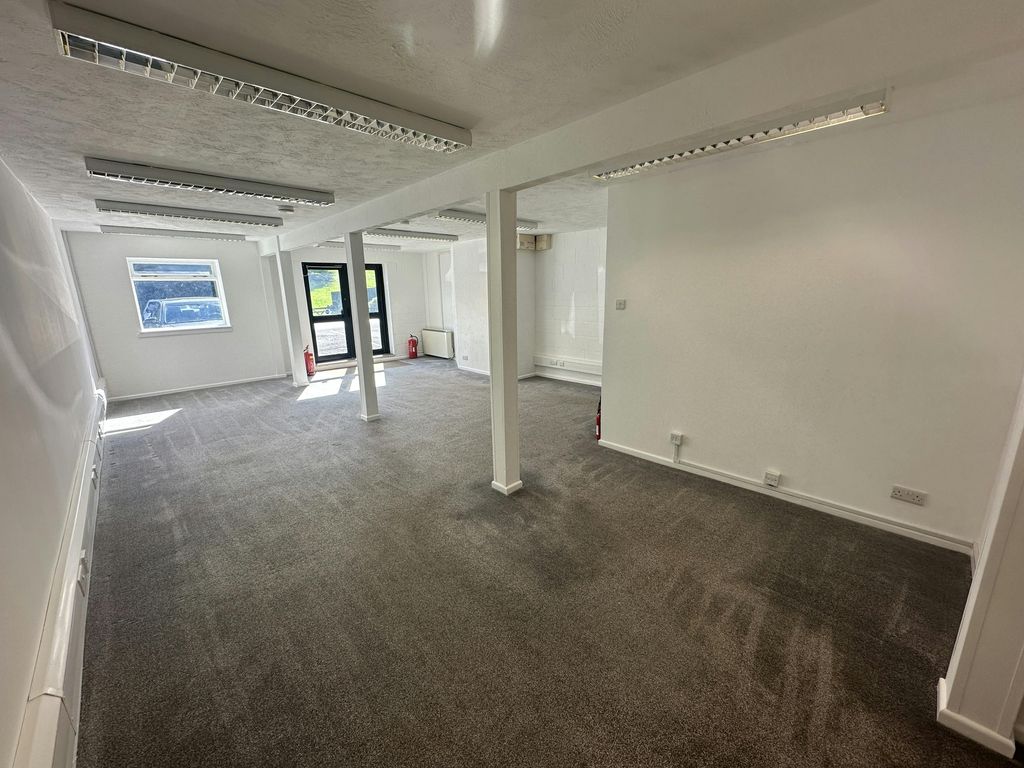 Property photo 2 of 5 Img_9727.Jpg