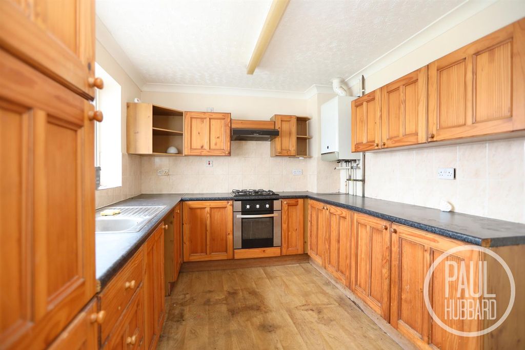 Property photo 2 of 13 7R5A1666.Png
