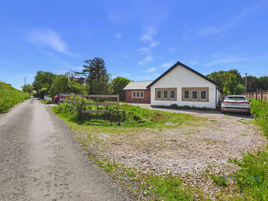 Additional image 24 of 4 bed flat for saleMoss House Lane, Westby PR4