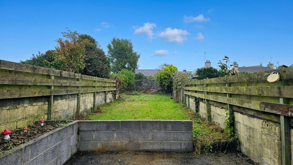Property photo 2 of 11 Picture No. 04
