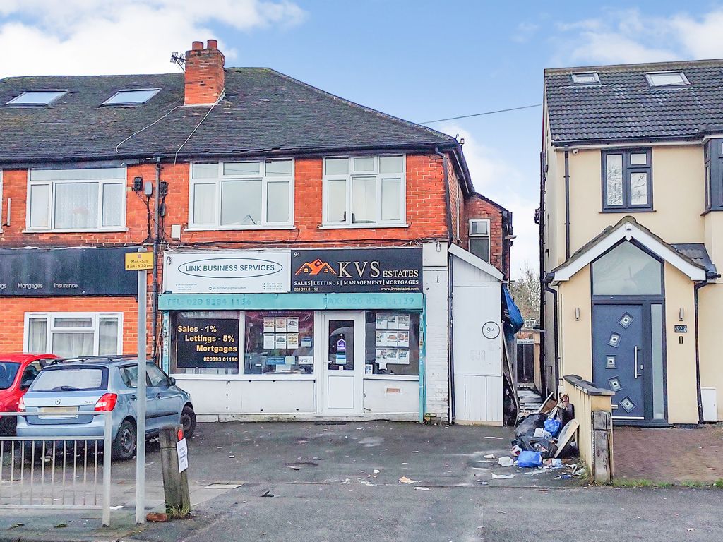 Property photo 1 of 11 94 Lansbury Drive, Hayes, Ub4 8Sd